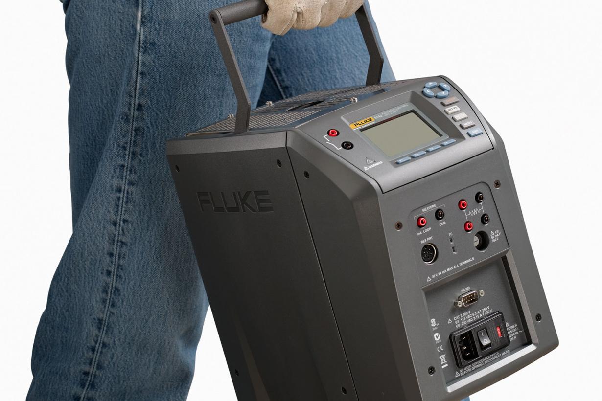کوره کالیبراسیون خشک فلوک Fluke 9142 و 9143 Fluke و 9144 Fluke 2 کوره کالیبراسیون خشک فلوک Fluke 9142 و 9143 Fluke و 9144 Fluke